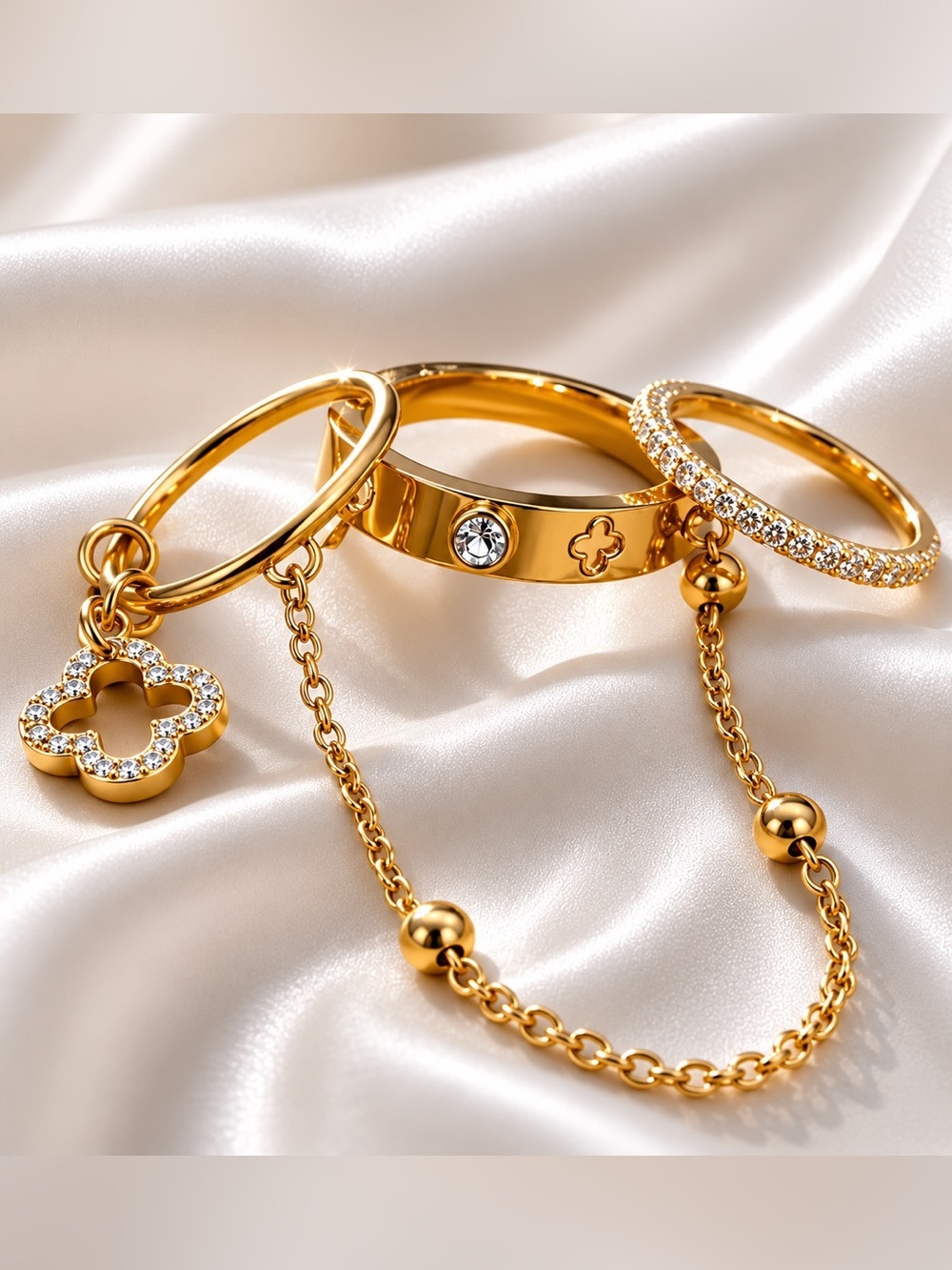 Lucky clover  rings set 18k gold plated